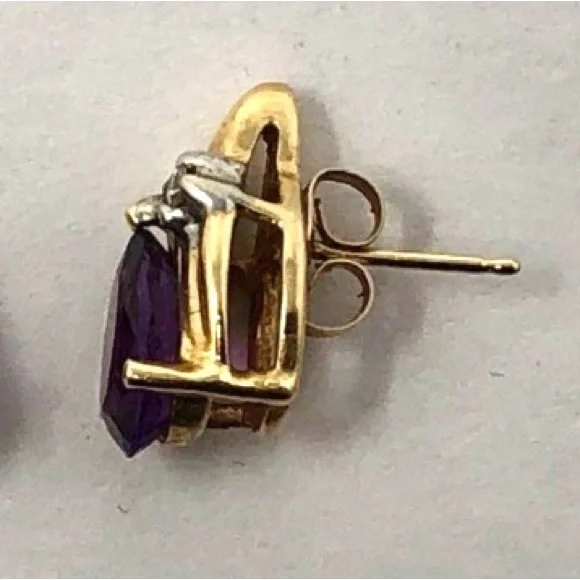 Beautiful 14K Yellow Gold Vintage Amethyst & Diamond Earrings - Picture 7 of 13